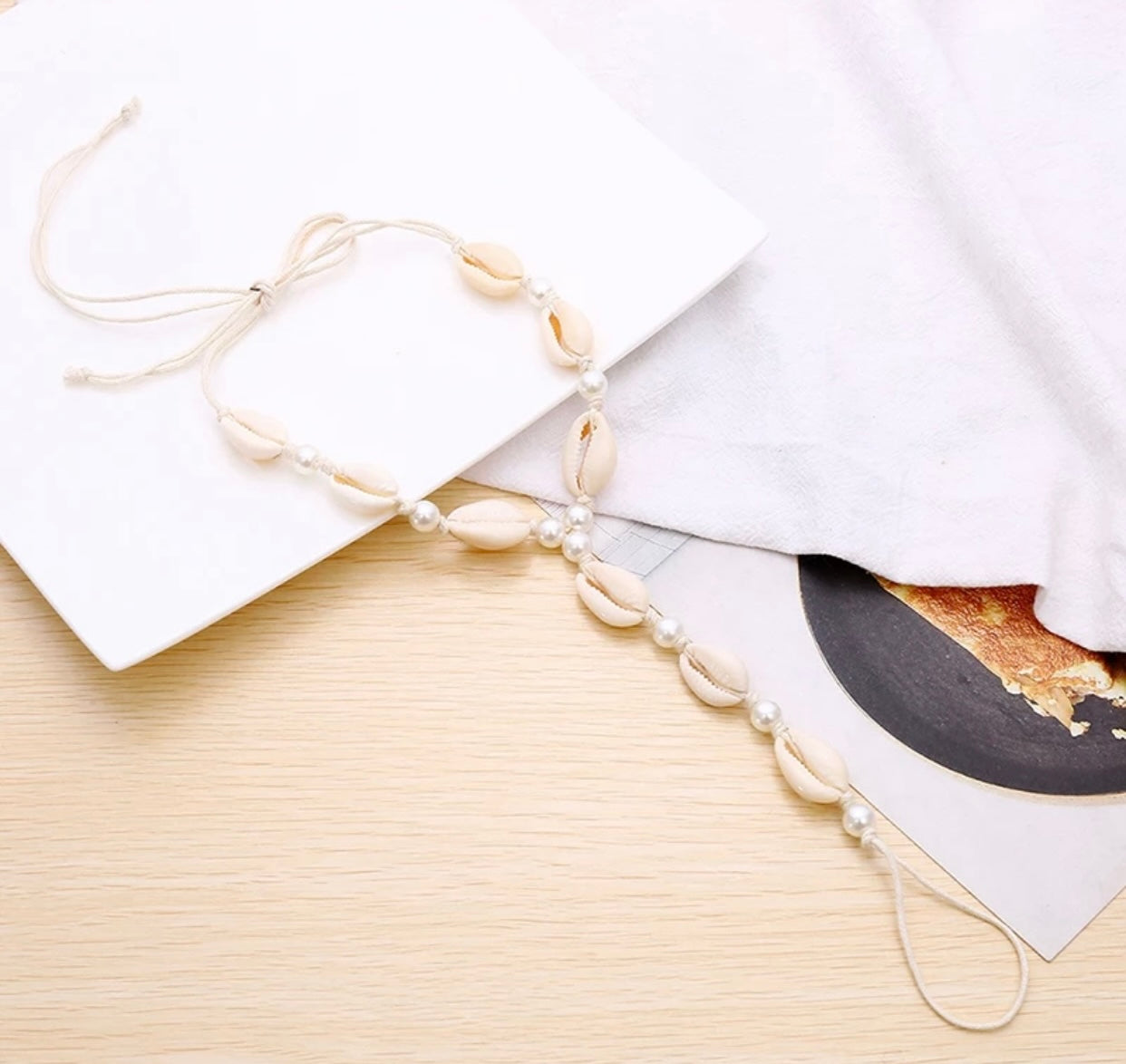 Bermuda Shell Footlace
