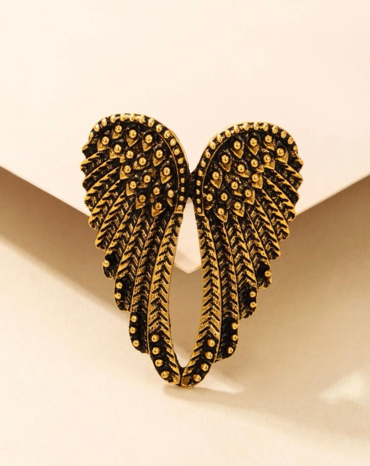 Angel Victoria Wing Ring