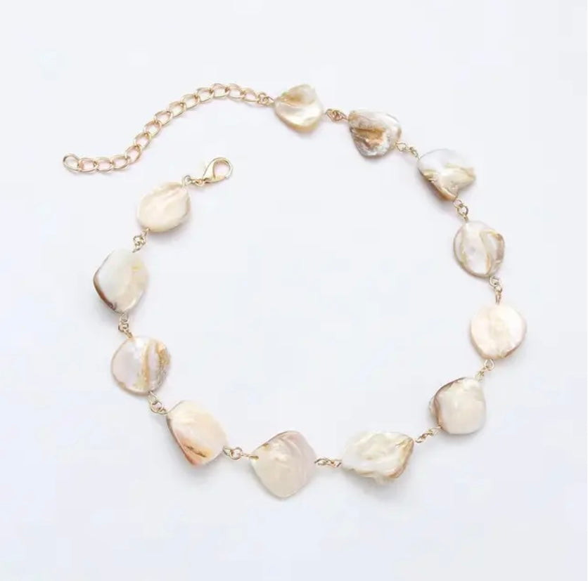Lailani Natural Shell Necklace