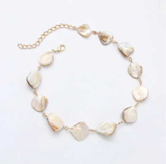 Lailani Natural Shell Necklace