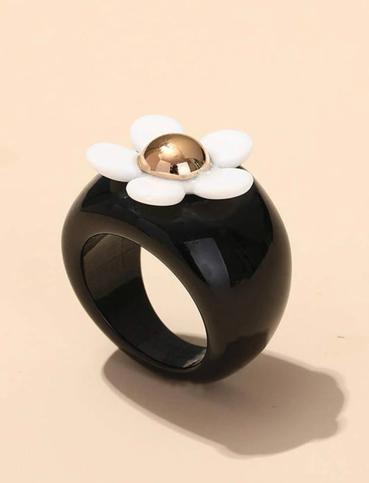 Daisy Ring