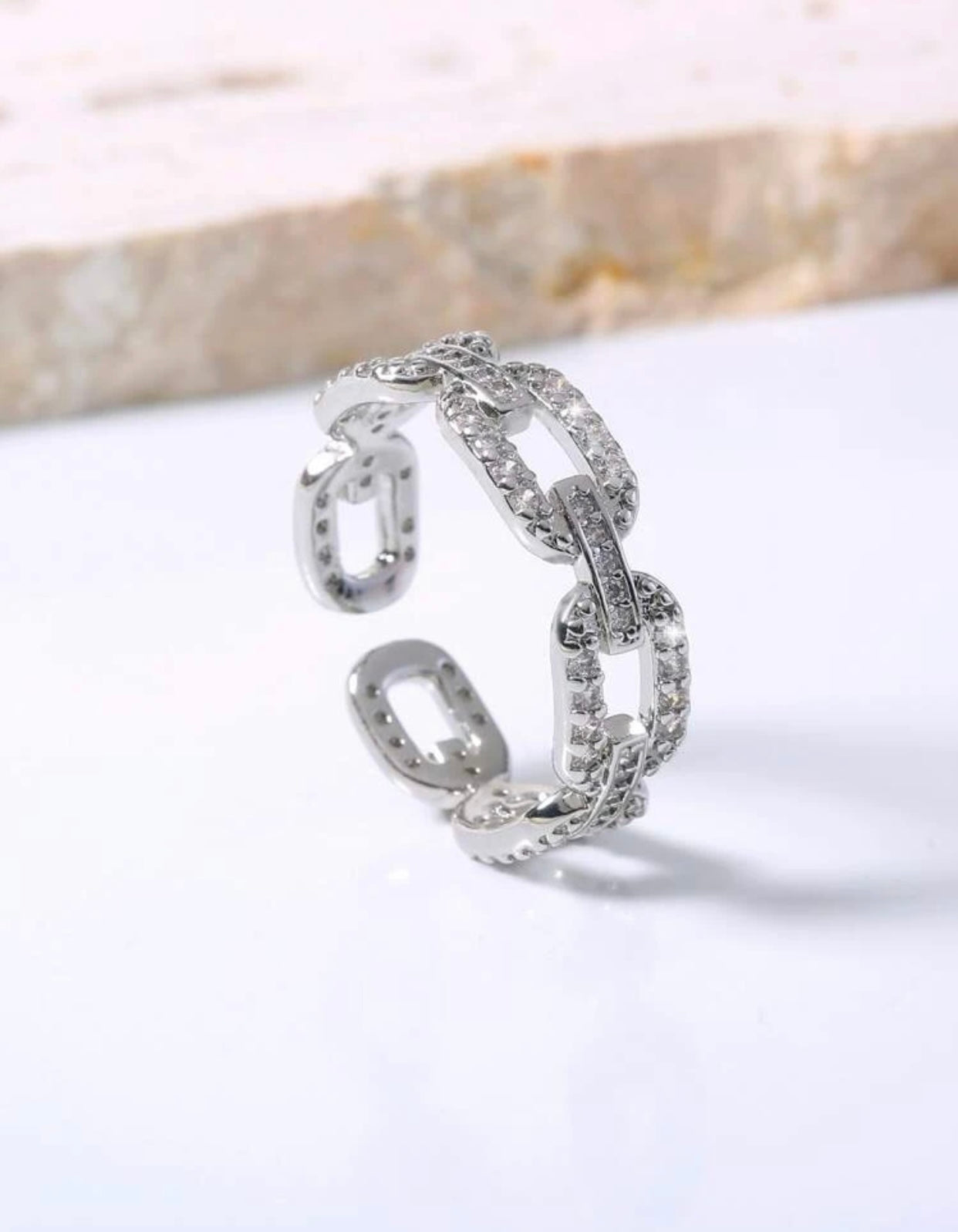 Chained 2U Ring